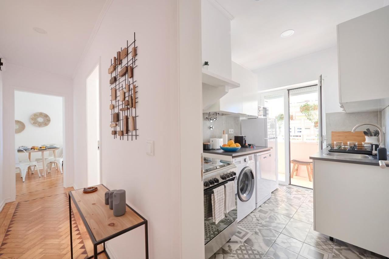 Enjoy The Sunny Balcony, By Timecooler Apartment Lisabona Exterior foto